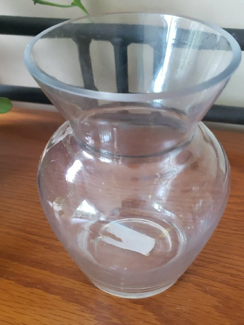 HTC Clear Glass Bulb Vase - 6